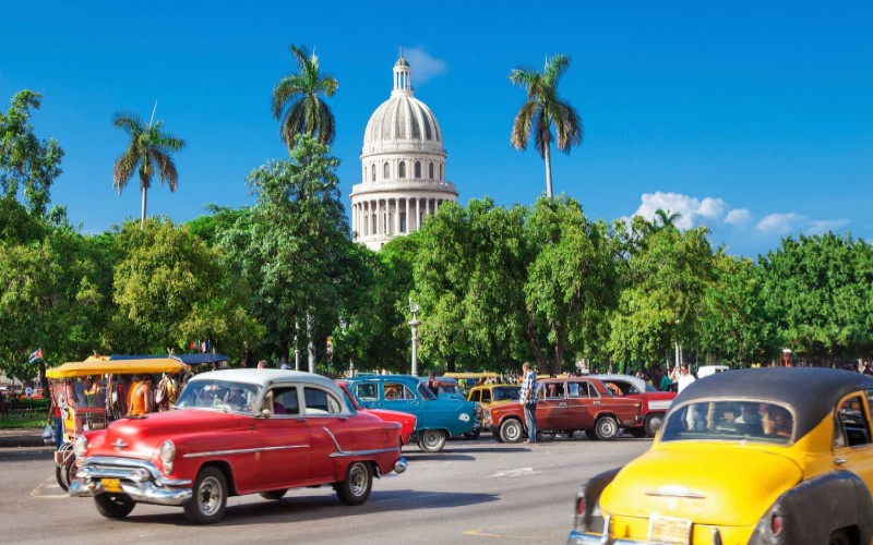 Aeromar firma alianza para conectar con Cuba