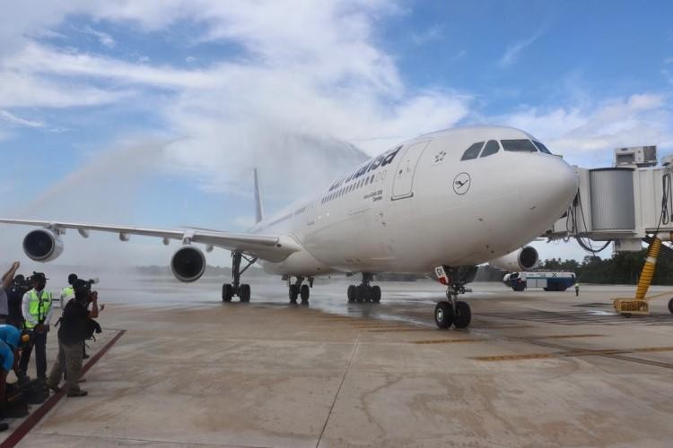 Lufthansa celebra la llegada de su vuelo LH514 Frankfurt - Cancún