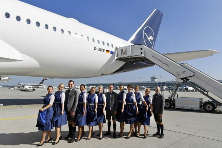  Comienza el Oktoberfest 2023: los “Trachtencrews” de Lufthansa despegan de nuevo de Múnich.